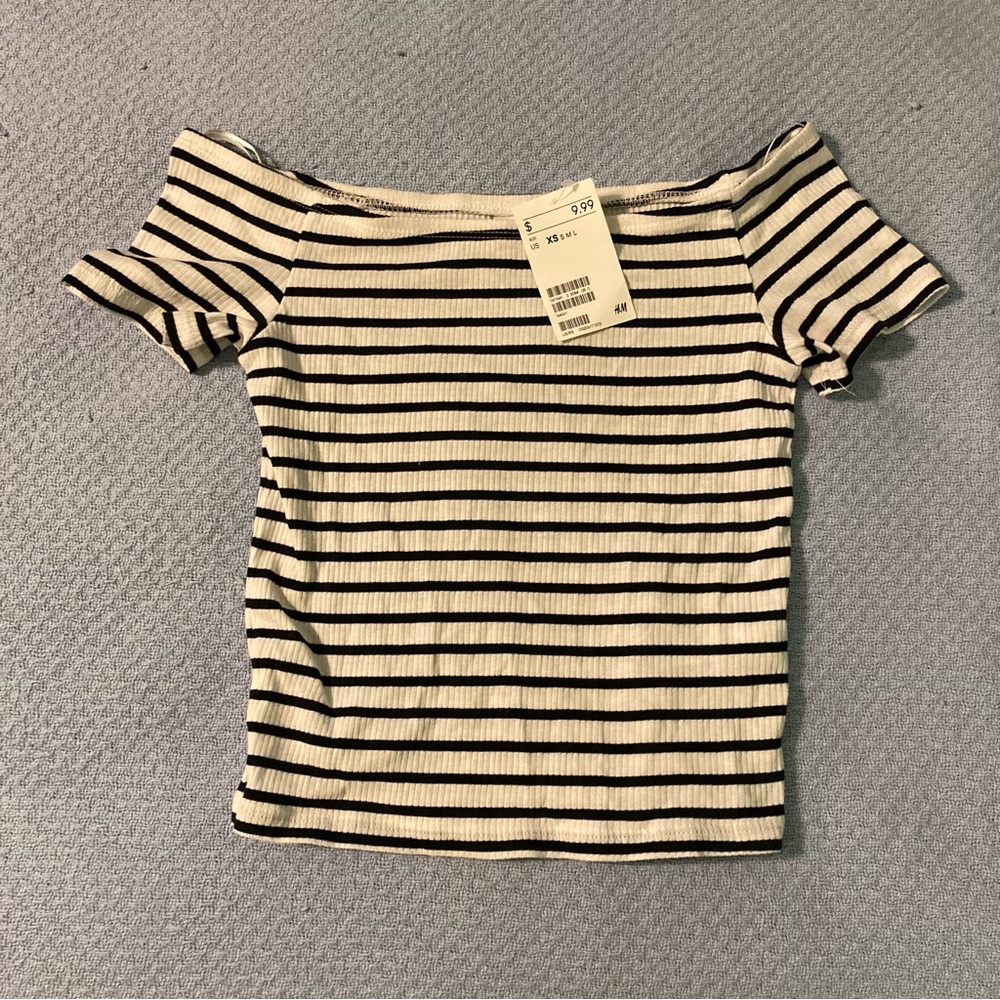H&M black & white striped rub knit crop top